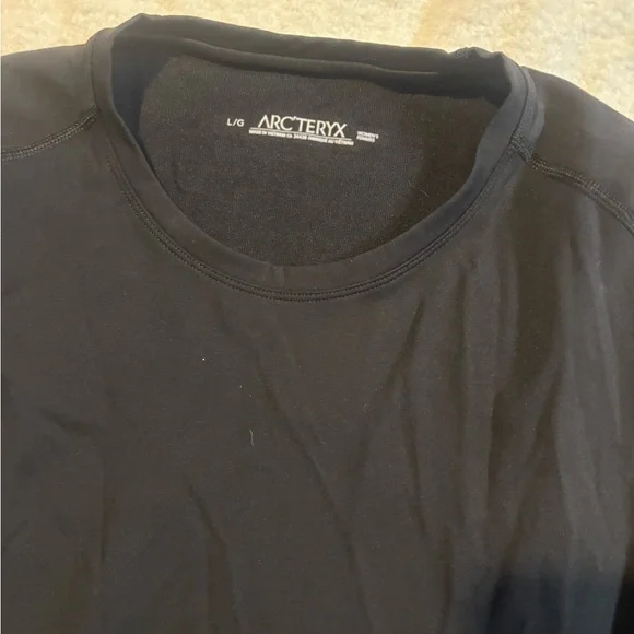 Arcteryx long sleeve shirt - Picture 2 of 3